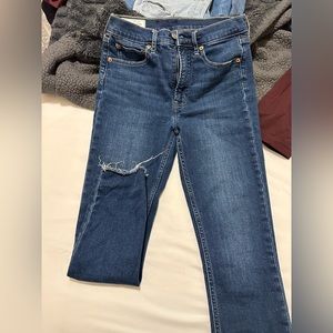 Gap vintage slim high rise jeans - size 4 with raw hem